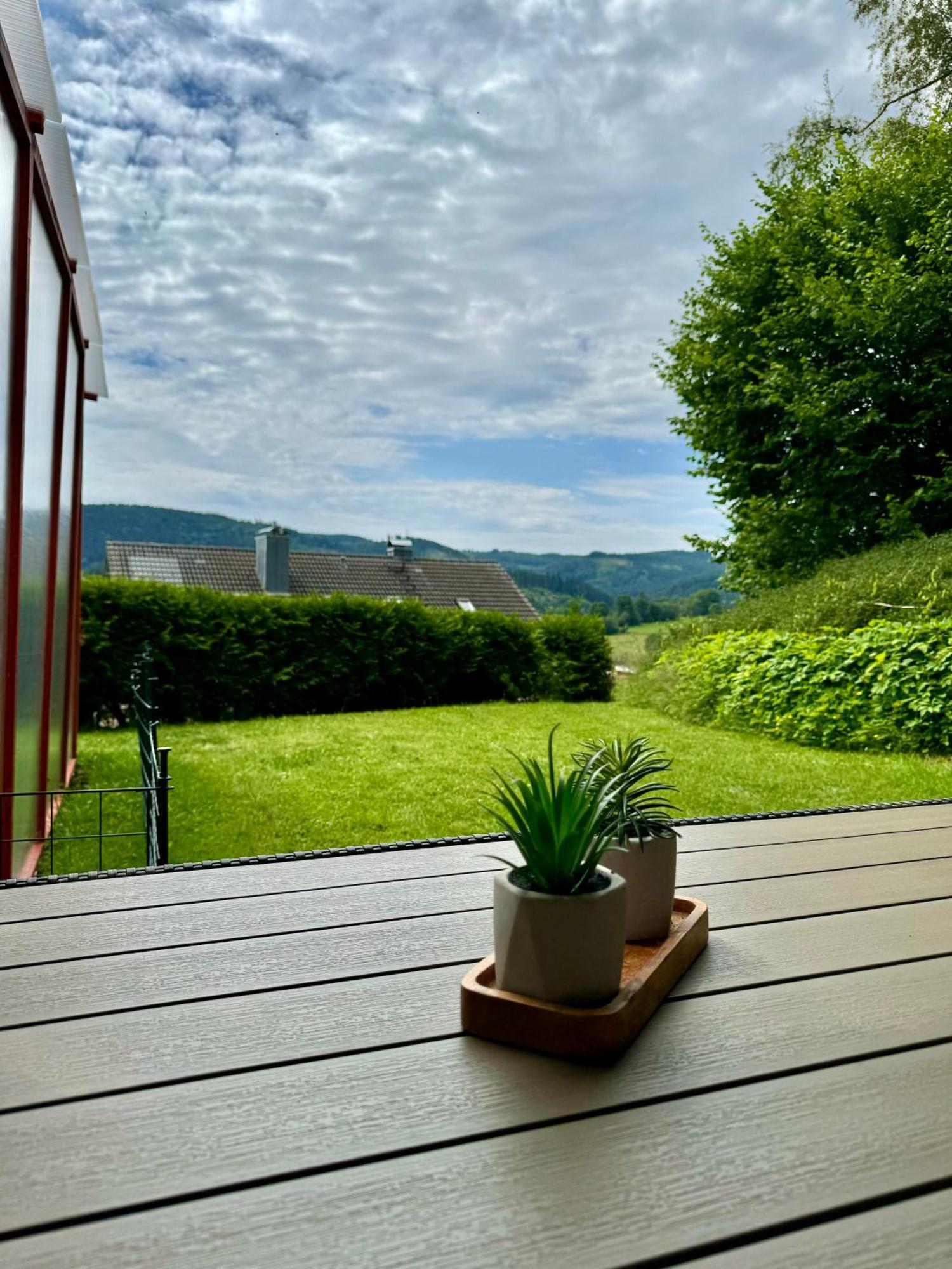 Ferienwohnung Auszeit Am Berg Lenzkirch Exterior foto